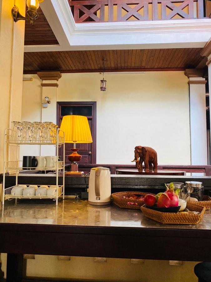 Luang Prabang Maison Vongprachan & Travel エクステリア 写真